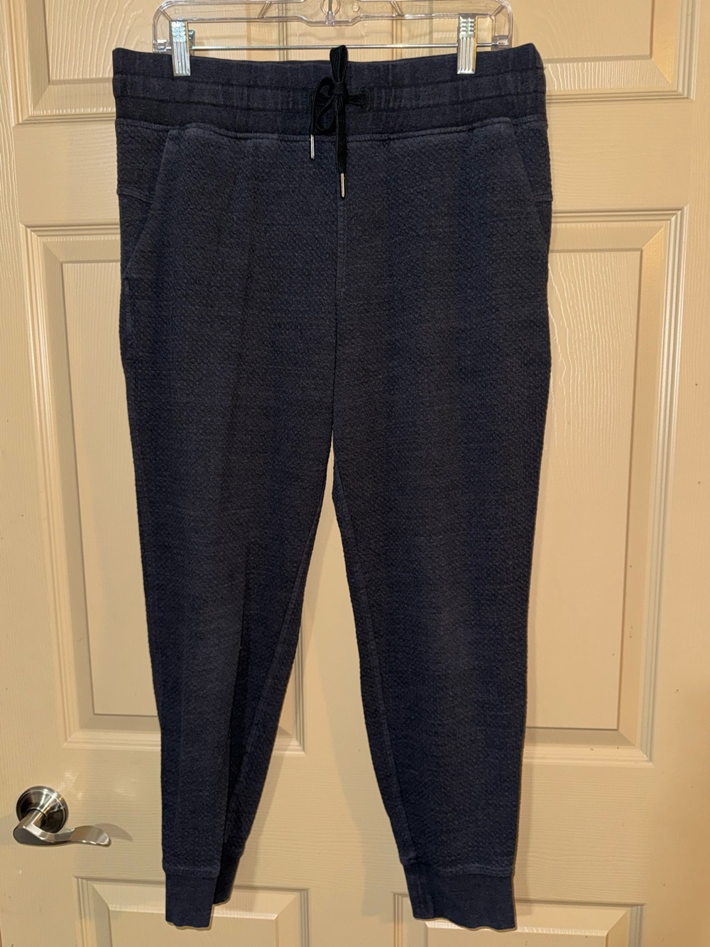 Lululemon Waffle Warm Down Jogger II - Size 12 (Black)